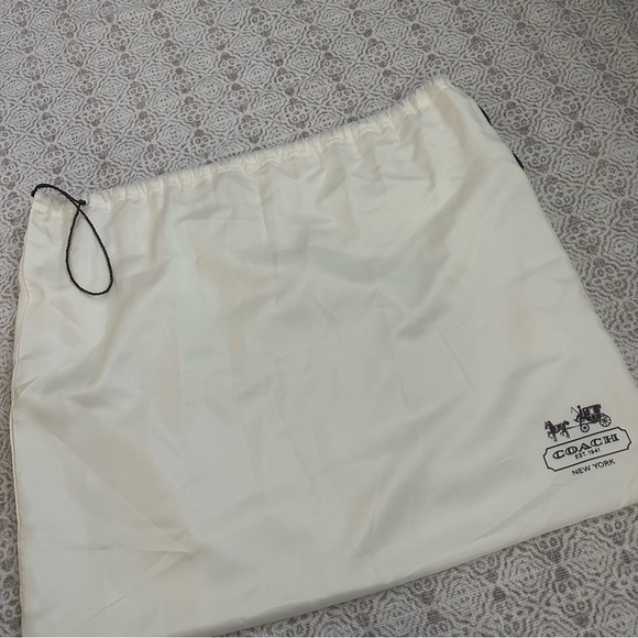 Coach Poppy Pushlock Tote In Sunflower - Picture 13 of 13